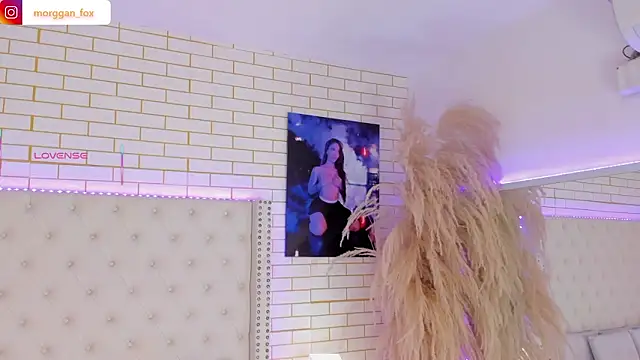 Snapshot of Morggan_Fox_ chatting on 14, 3, 2026 Morggan Fox online show from 14, 3, 2026