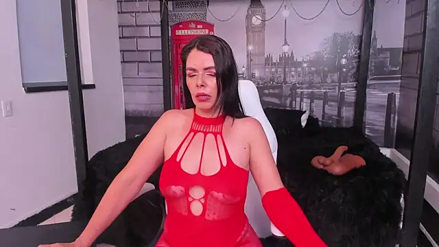 loress ass mature online show from 14, 2, 2026