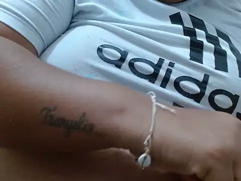 Lanegracalientexx online show from 19, 10, 2025