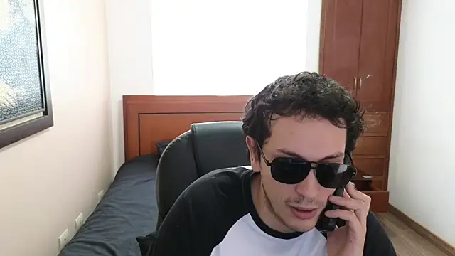 Snapshot of hardaftercum chatting on 17, 3, 2025 hardaftercum online show from 17, 3, 2025