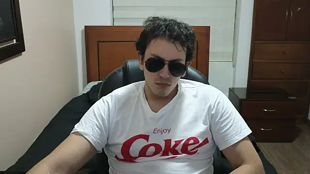 Snapshot of hardaftercum chatting on 22, 3, 2025 hardaftercum online show from 22, 3, 2025