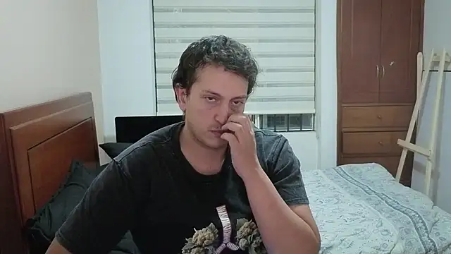 Snapshot of hardaftercum chatting on 4, 3, 2026 hardaftercum online show from 4, 3, 2026