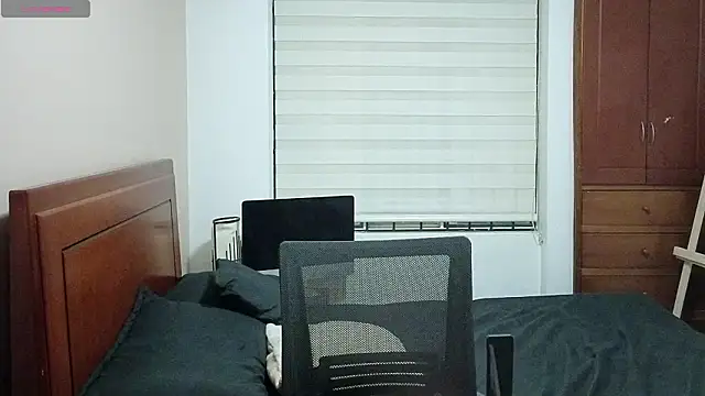 Snapshot of hardaftercum chatting on 16, 3, 2026 hardaftercum online show from 16, 3, 2026