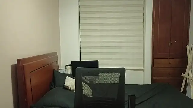 Snapshot of hardaftercum chatting on 6, 4, 2026 hardaftercum online show from 6, 4, 2026