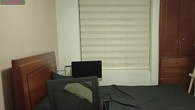 Snapshot of hardaftercum chatting on 9, 4, 2026 hardaftercum online show from 9, 4, 2026