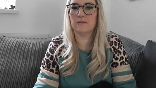 Sizzling Indie36 online show from 25, 11, 2025