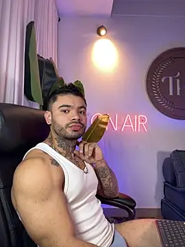 thiagoferrari2 online show from 25, 9, 2025