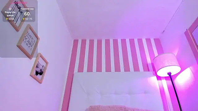 Molly h0t online show from 9, 5, 2026