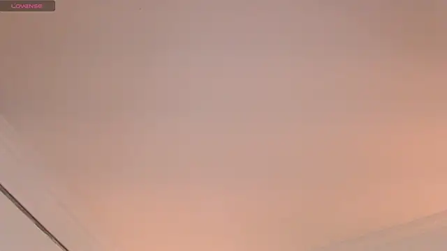 Valen ross  online show from 9, 9, 2025