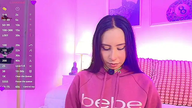 Valen ross  online show from 26, 2, 2026