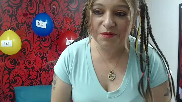 Snapshot of Samanta_SS chatting on 4, 7, 2026 Samanta SS online show from 4, 7, 2026
