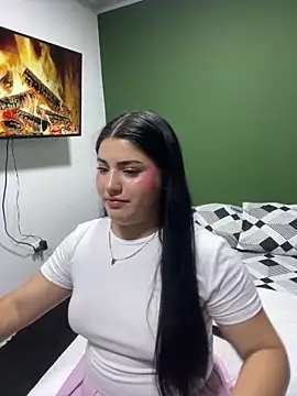 pareja curiosa19 online show from 22, 5, 2026
