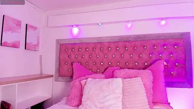 Andy Leex online show from 3, 2, 2026