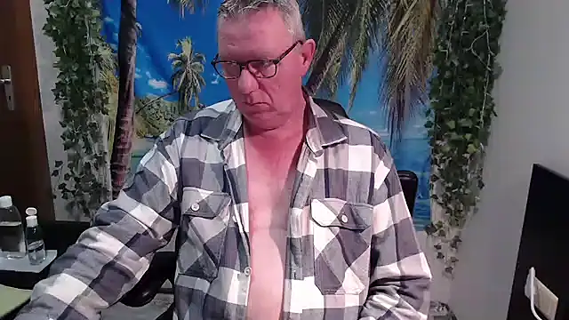 JamesBauer online show from 1, 12, 2025