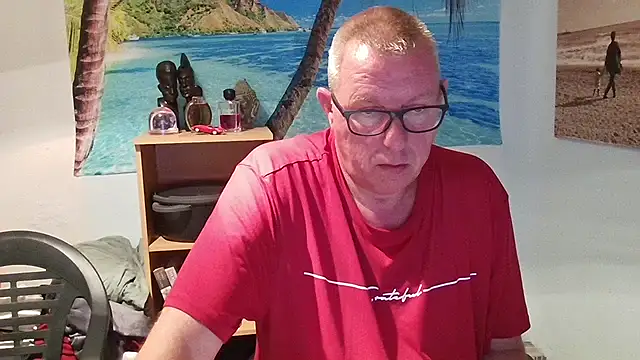 Snapshot of JamesBauer chatting on 2, 5, 2026 JamesBauer online show from 2, 5, 2026