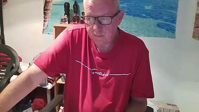 Snapshot of JamesBauer chatting on 9, 5, 2026 JamesBauer online show from 9, 5, 2026