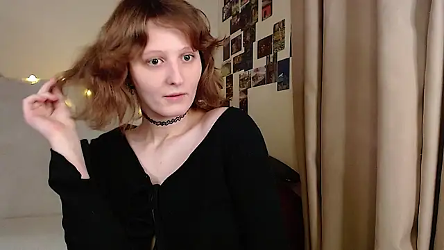 Snapshot of c0ralynx chatting on 9, 10, 2025 c0ralynx online show from 9, 10, 2025