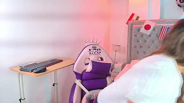 Lia adamsss online show from 26, 6, 2026
