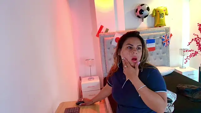 Lia adamsss online show from 28, 6, 2026