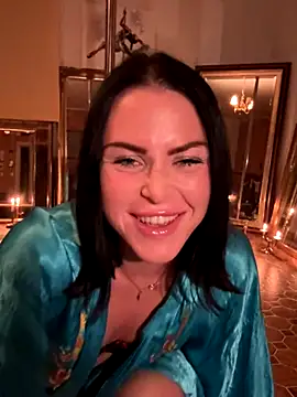 missninasparkle online show from 15, 10, 2025