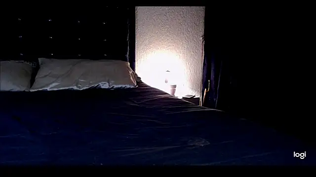 andrea gomes  online show from 28, 9, 2025