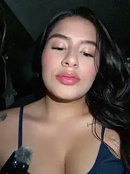 Snapshot of andrea_gomes_ chatting on 28, 4, 2026 andrea gomes online show from 28, 4, 2026