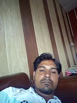 Snapshot of johnny8731 chatting on 28, 9, 2025 johnny8731 online show from 28, 9, 2025