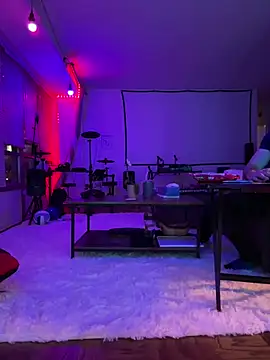 VicS119717 online show from 18, 4, 2026