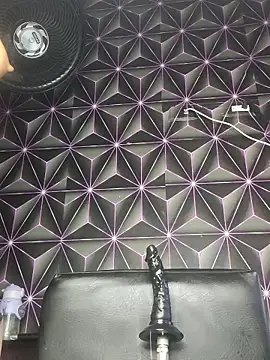 Megann 9 online show from 19, 3, 2026