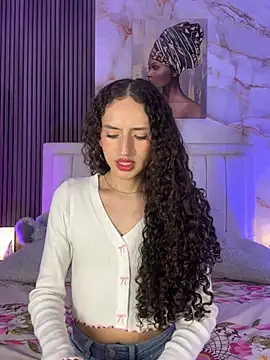 peachandtyron  online show from 26, 6, 2026