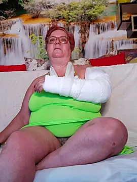 QueenPammy1 online show from 25, 2, 2025