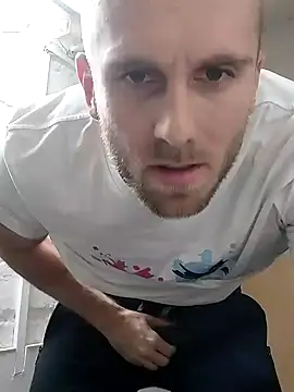 Snapshot of trainwithme chatting on 22, 10, 2025 trainwithme online show from 22, 10, 2025