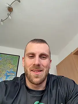 Snapshot of trainwithme chatting on 20, 3, 2026 trainwithme online show from 20, 3, 2026