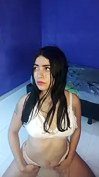 Snapshot of marina_huerta03 chatting on 3, 12, 2025 marina huerta03 online show from 3, 12, 2025