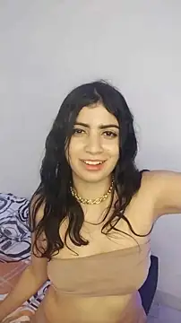 Snapshot of marina_huerta03 chatting on 22, 12, 2025 marina huerta03 online show from 22, 12, 2025