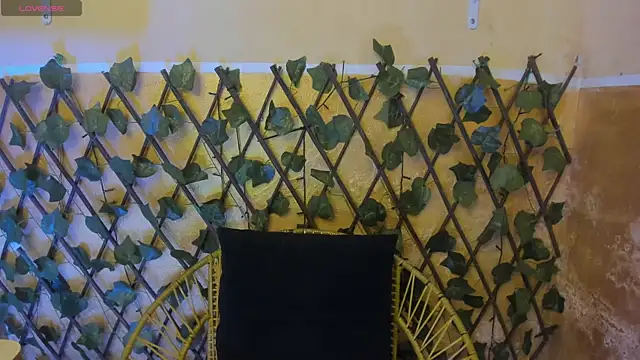 Snapshot of dirtyBBWplay chatting on 1, 12, 2025 dirtyBBWplay online show from 1, 12, 2025