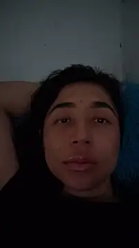 Snapshot of Elowyn chatting on 28, 10, 2025 Elowyn online show from 28, 10, 2025