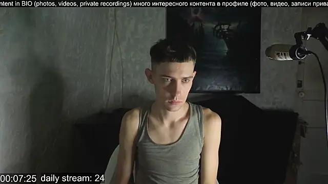 Snapshot of w0rkman chatting on 11, 9, 2025 w0rkman online show from 11, 9, 2025