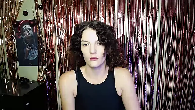 Snapshot of VanessaRey_ chatting on 6, 10, 2025 VanessaRey online show from 6, 10, 2025