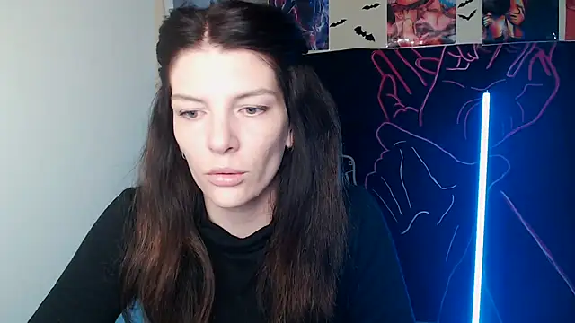 Snapshot of VanessaRey_ chatting on 12, 10, 2025 VanessaRey online show from 12, 10, 2025