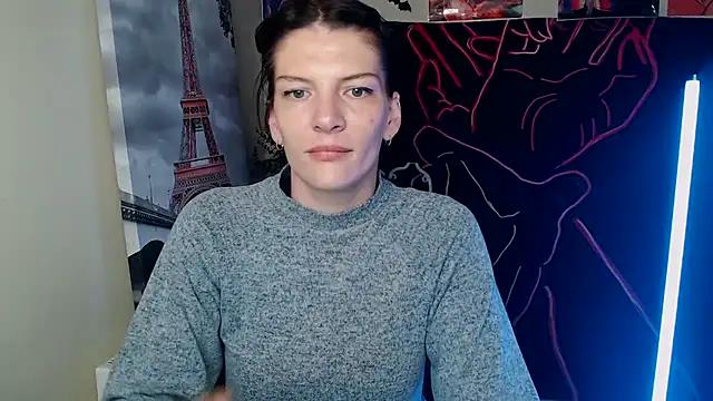 Snapshot of VanessaRey_ chatting on 24, 10, 2025 VanessaRey online show from 24, 10, 2025