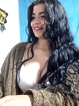 Snapshot of AlanaHotxx chatting on 16, 9, 2025 AlanaHotxx online show from 16, 9, 2025