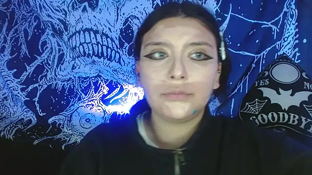 mikaskullcs online show from 1, 10, 2025