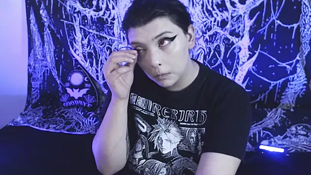 mikaskullcs online show from 5, 5, 2026