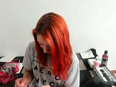 Snapshot of DulceXmile chatting on 19, 9, 2025 DulceXmile online show from 19, 9, 2025