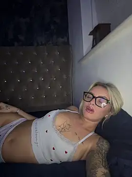 MissMayaa online show from 21, 3, 2025