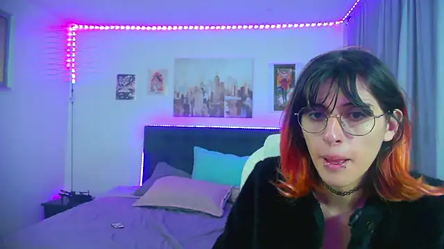 goth minerva online show from 12, 5, 2026