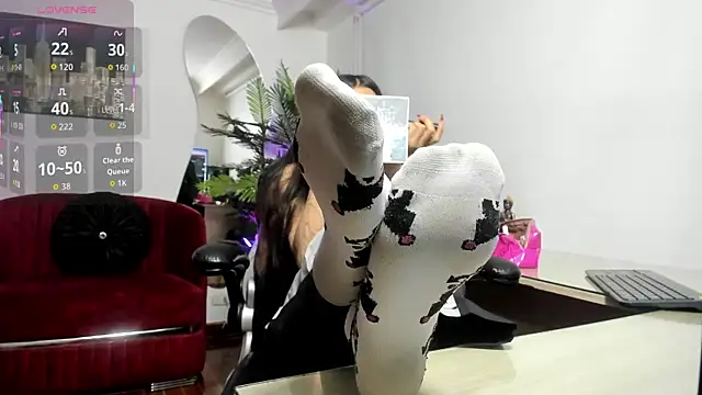 Laila Angels online show from 11, 9, 2025