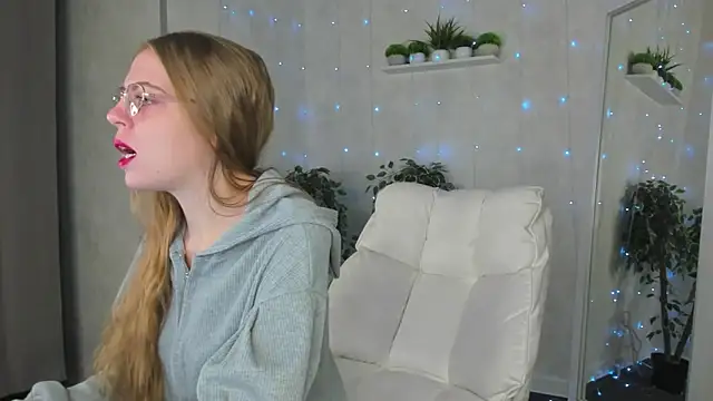 Joann Shermann online show from 22, 10, 2025