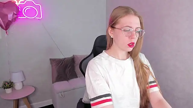 Joann Shermann online show from 25, 2, 2026